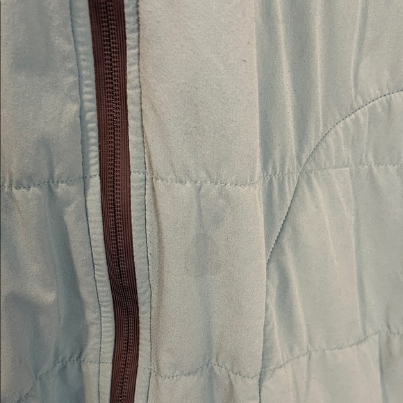 The North Face Blue and Burgundy Jacket - Picture 3 of 9